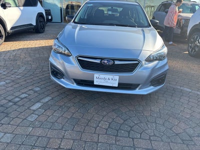 2019 Subaru Impreza 2.0i