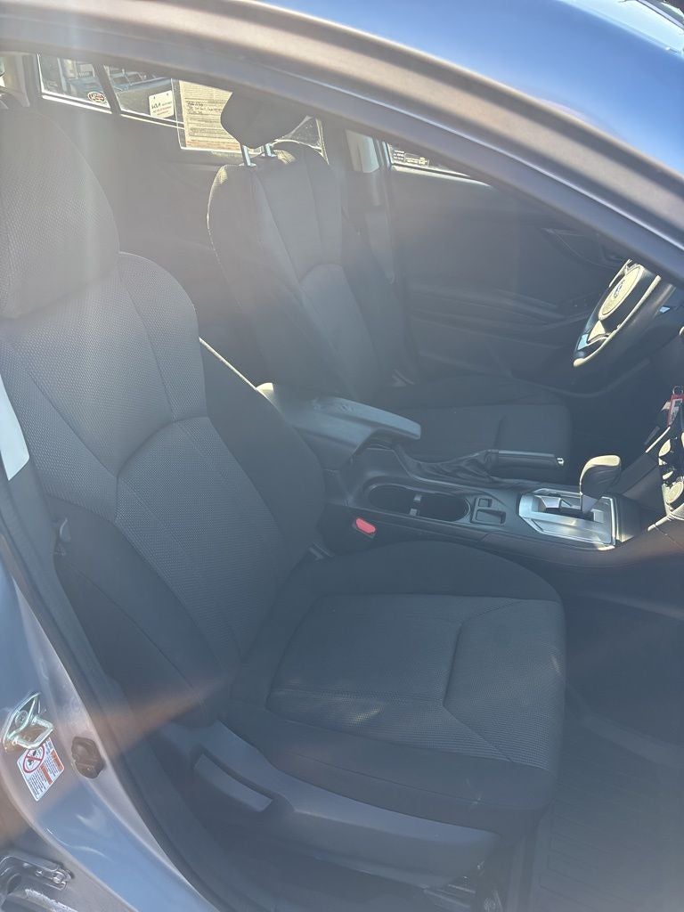 2019 Subaru Impreza 2.0i