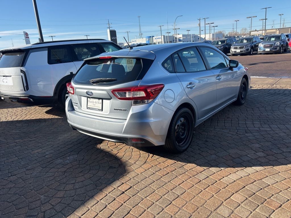 2019 Subaru Impreza 2.0i