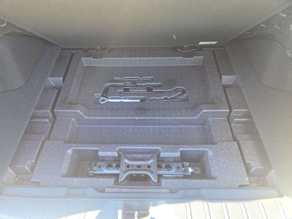 2023 Subaru Outback Touring