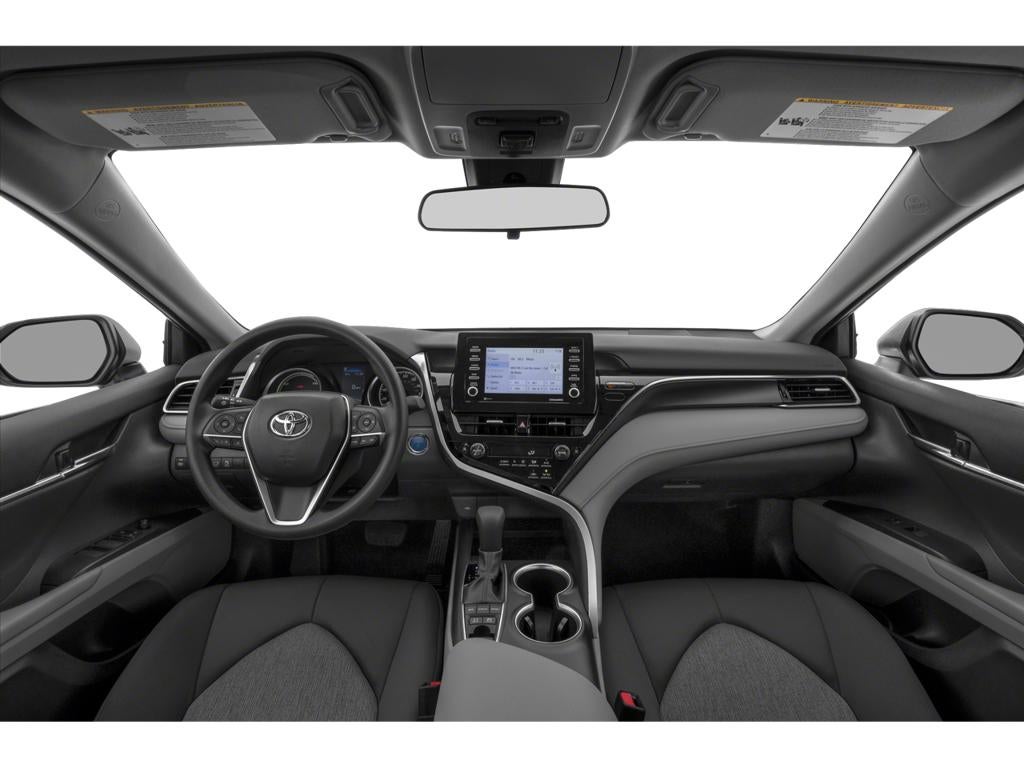 2022 Toyota Camry Hybrid XLE
