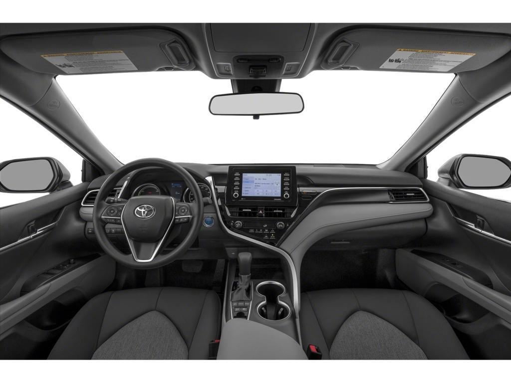 2022 Toyota Camry Hybrid XLE