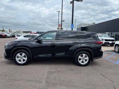 2022 Toyota Highlander Hybrid LE