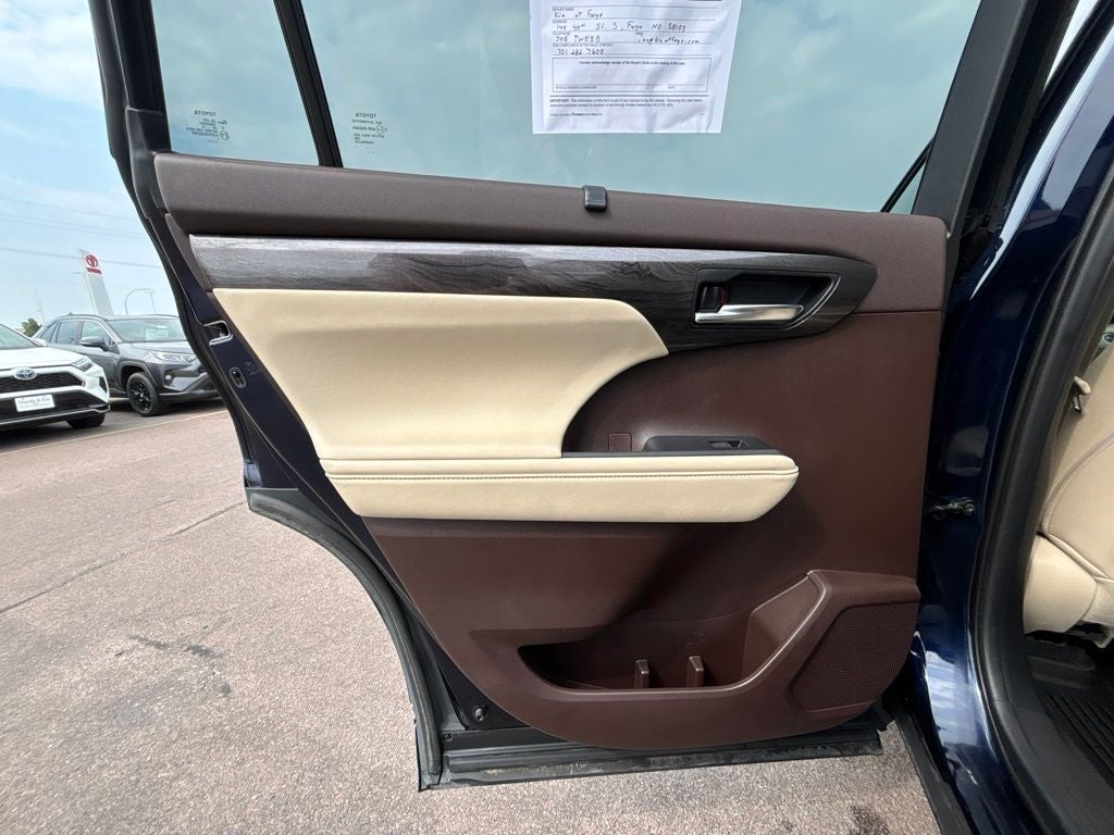 2020 Toyota Highlander Limited