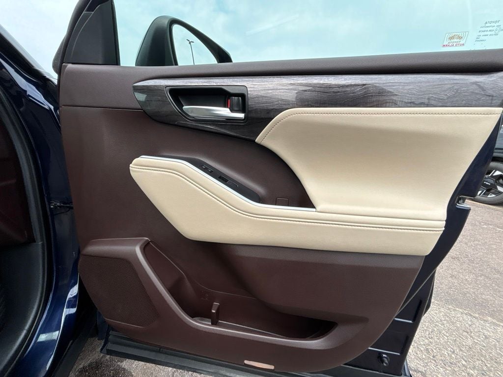 2020 Toyota Highlander Limited
