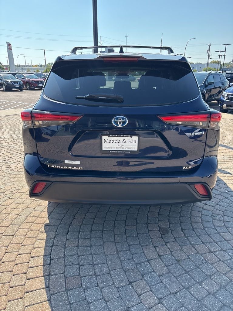 2022 Toyota Highlander Hybrid XLE