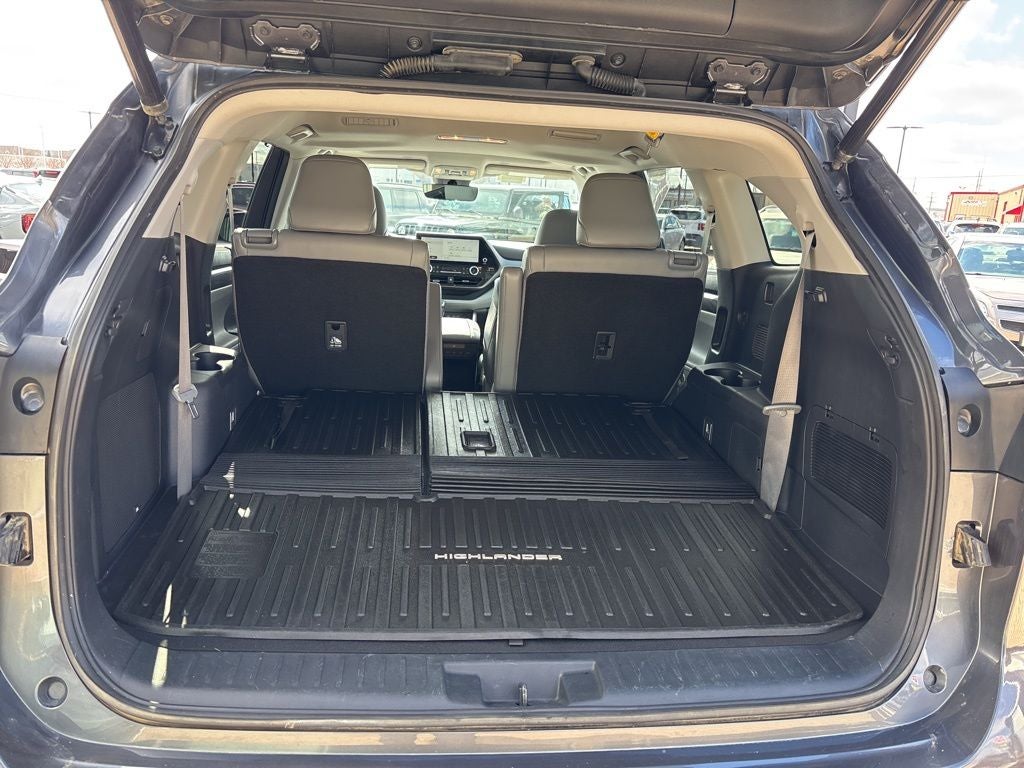 2023 Toyota Highlander Limited