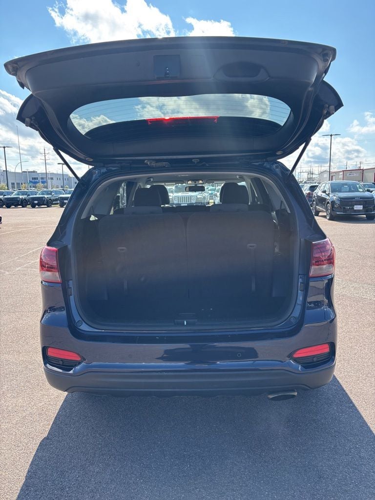 2020 Kia Sorento LX