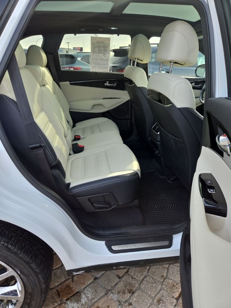 2017 Kia Sorento SX Limited