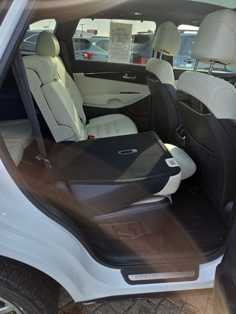 2017 Kia Sorento SX Limited