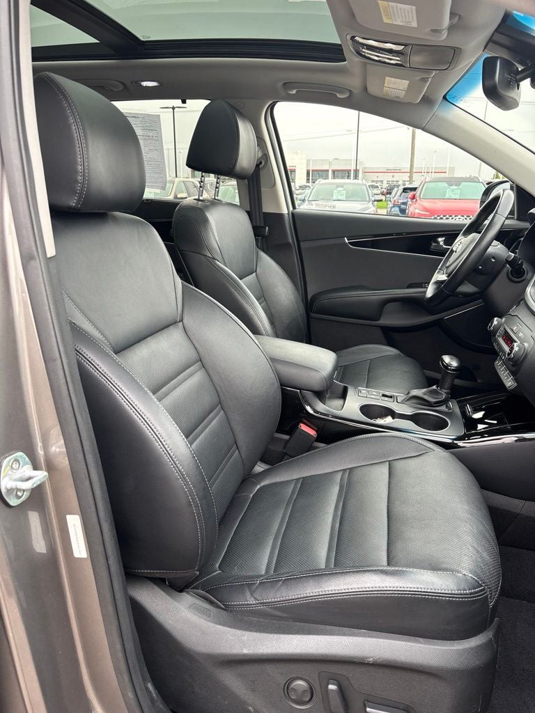 2019 Kia Sorento SX