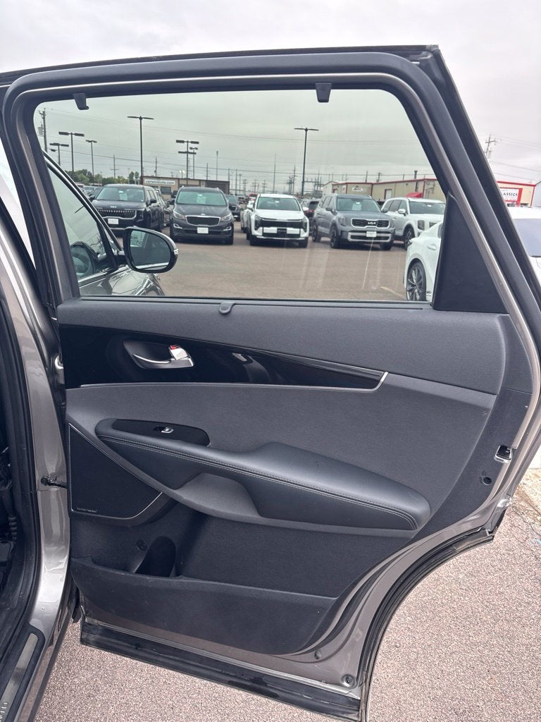 2019 Kia Sorento SX