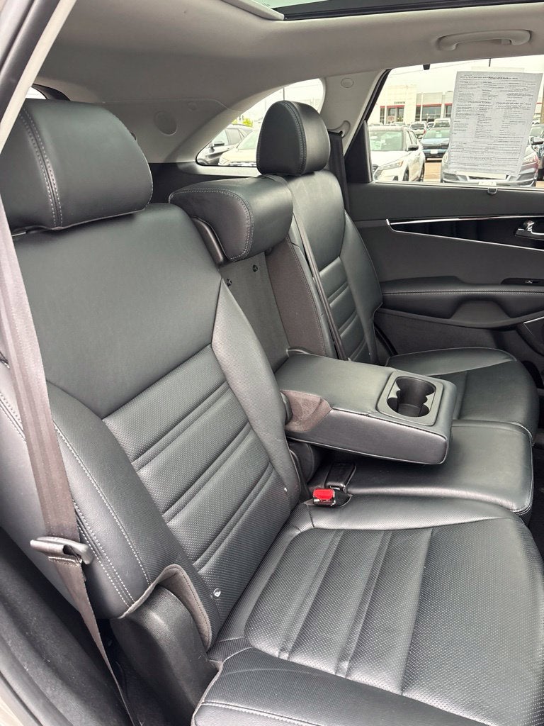 2019 Kia Sorento SX