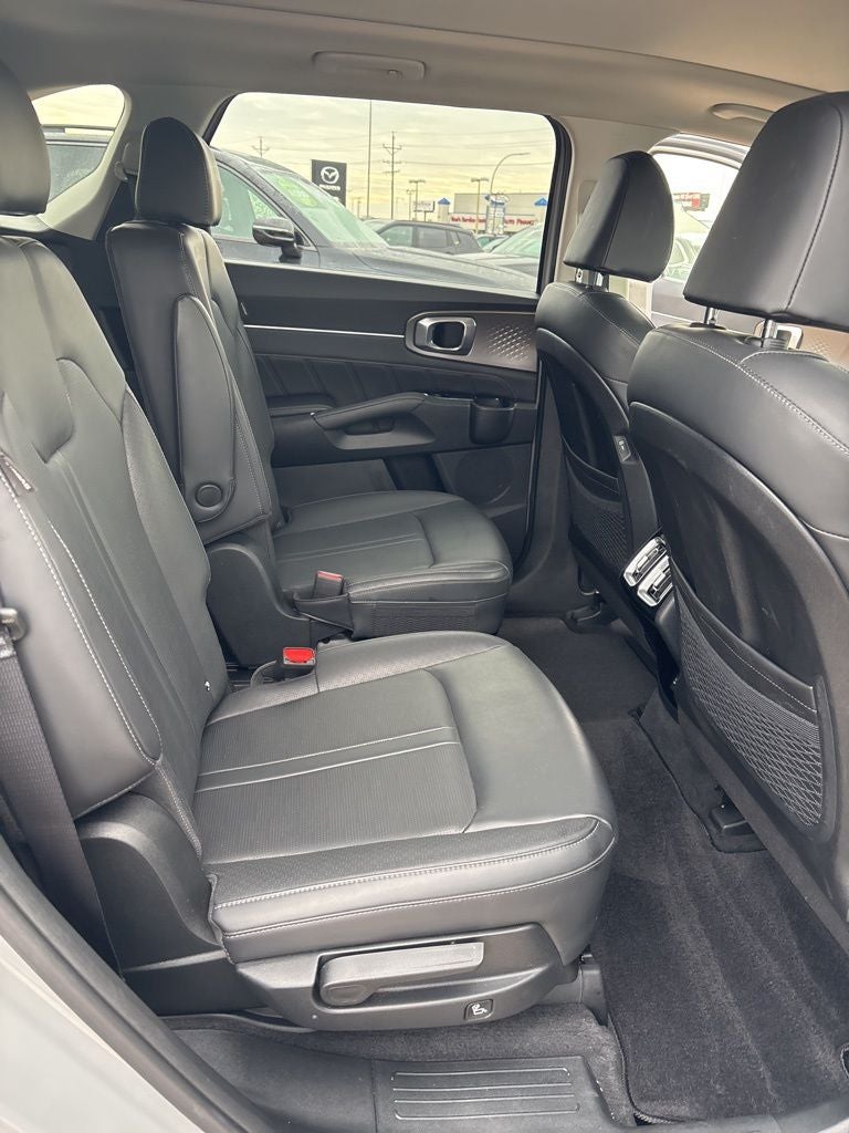 2025 Kia Sorento SX