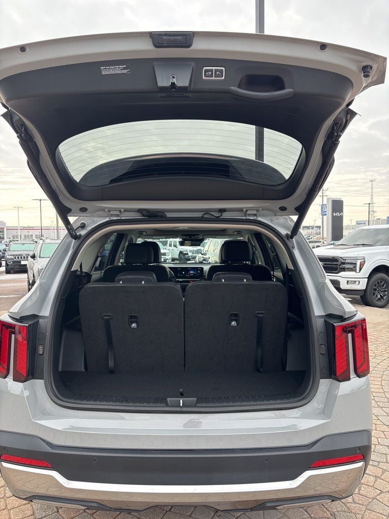 2025 Kia Sorento SX