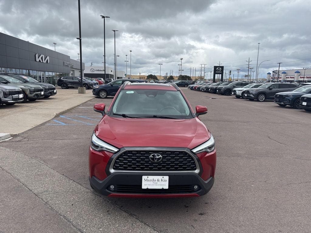 2023 Toyota Corolla Cross XLE