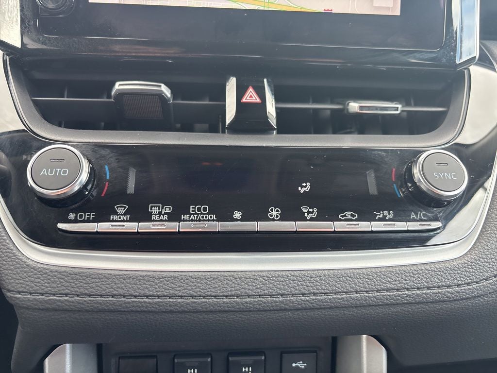 2023 Toyota Corolla Cross XLE
