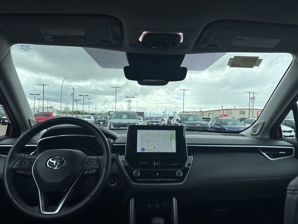 2023 Toyota Corolla Cross XLE
