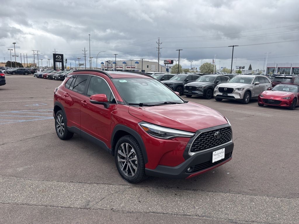 2023 Toyota Corolla Cross XLE