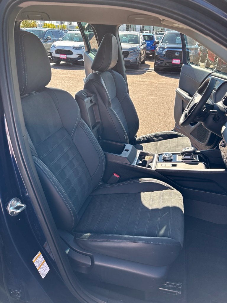 2022 Mitsubishi Outlander SE