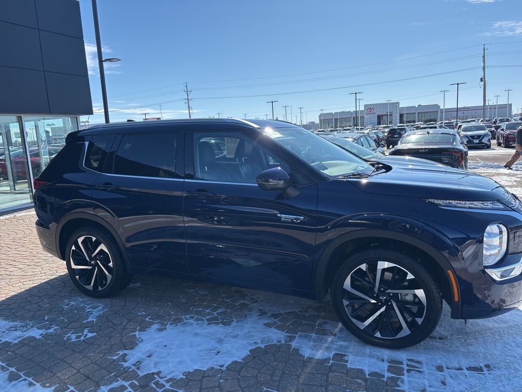2024 Mitsubishi Outlander PHEV SEL
