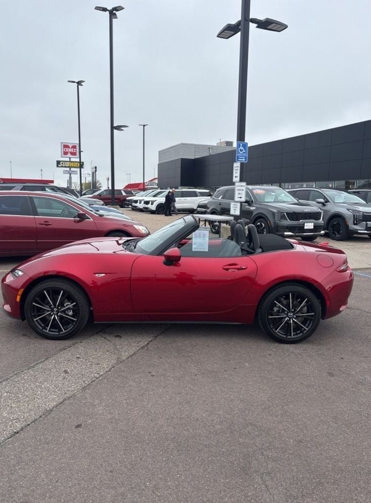 2025 Mazda Mazda MX-5 Miata Grand Touring