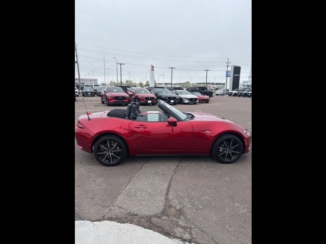 2025 Mazda Mazda MX-5 Miata Grand Touring