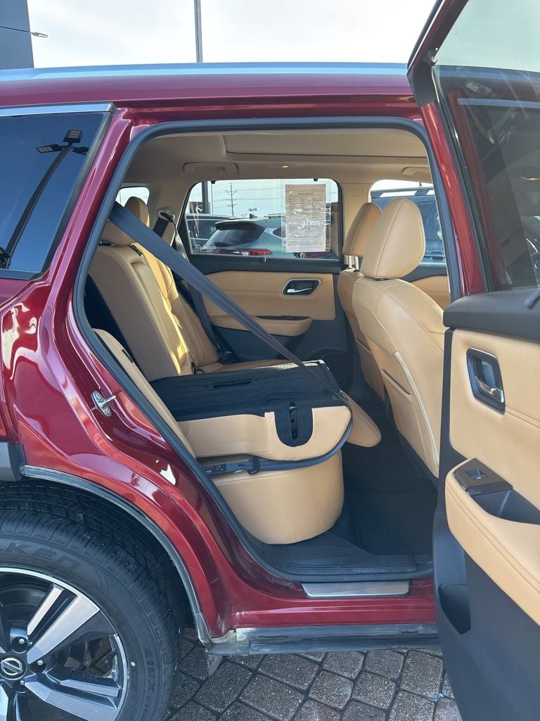 2021 Nissan Rogue Platinum