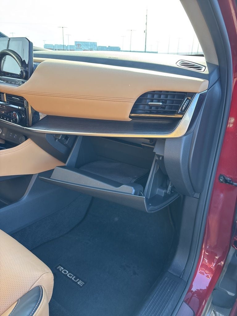 2021 Nissan Rogue Platinum