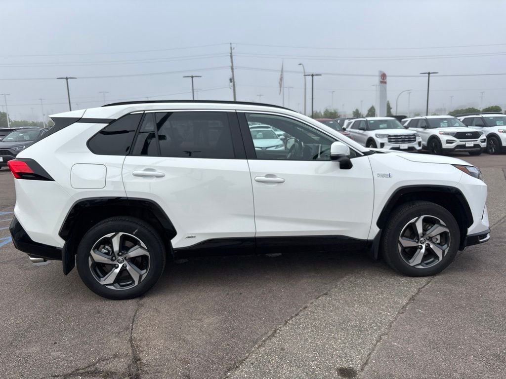 2023 Toyota RAV4 Prime SE