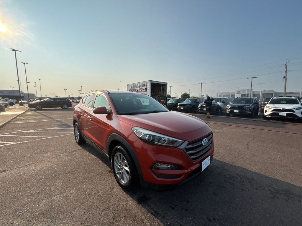 2016 Hyundai Tucson SE