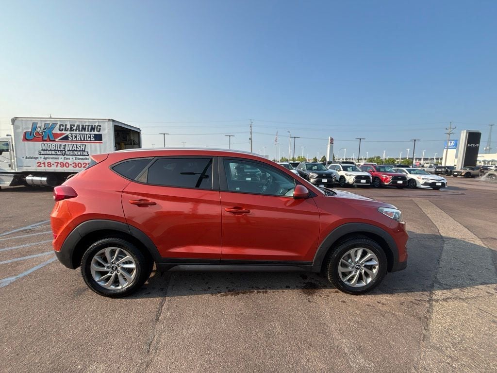 2016 Hyundai Tucson SE