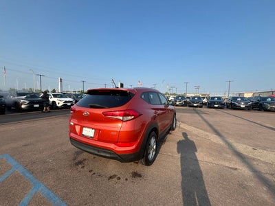 2016 Hyundai Tucson SE
