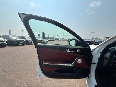 2023 Kia Stinger GT-Line