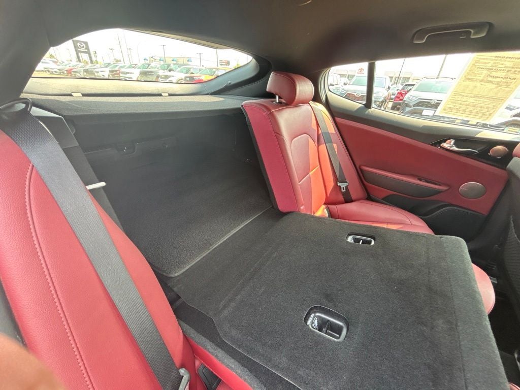 2023 Kia Stinger GT-Line