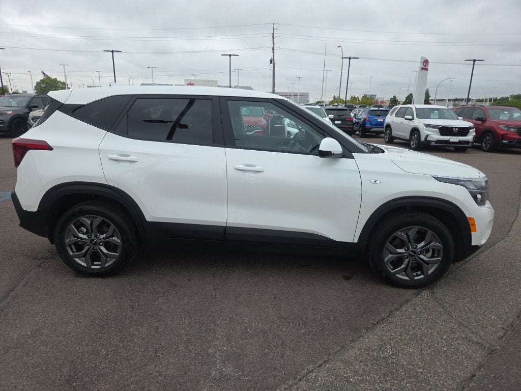 2024 Kia Seltos LX