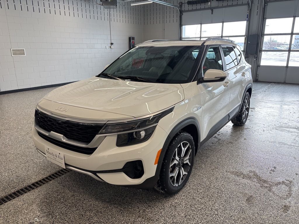 2023 Kia Seltos EX