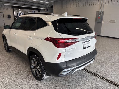 2023 Kia Seltos EX