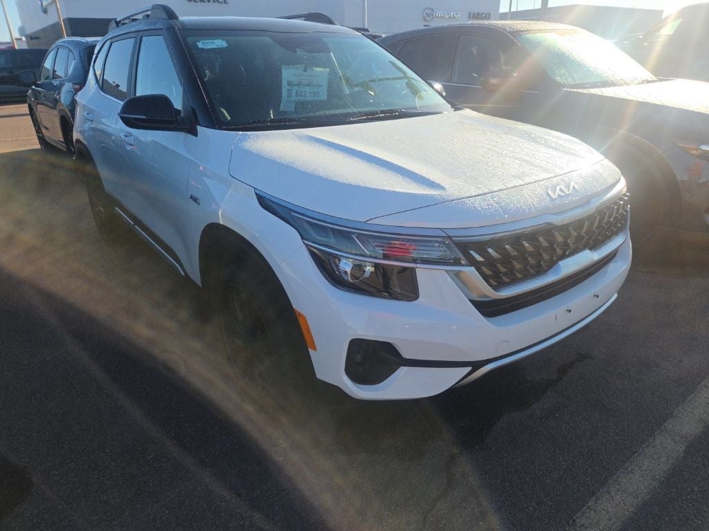 2022 Kia Seltos Nightfall