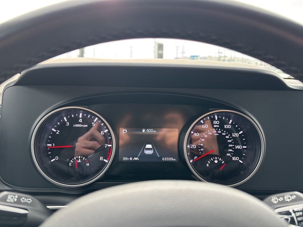 2023 Kia Carnival LX