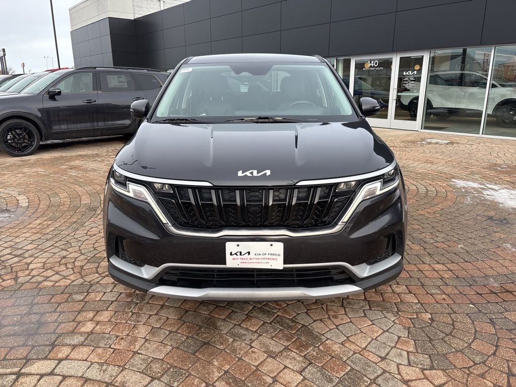 2023 Kia Carnival LX