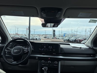 2023 Kia Carnival LX