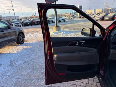 2025 Kia Carnival Hybrid LXS