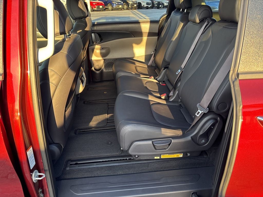 2025 Kia Carnival Hybrid LXS