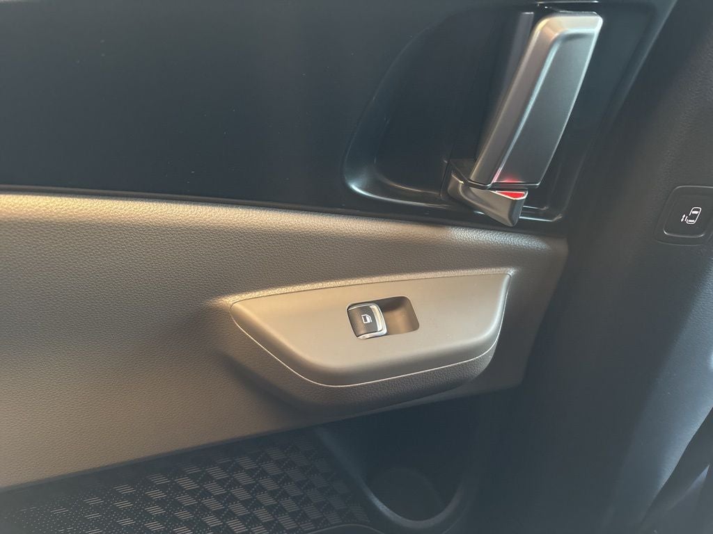 2025 Kia Carnival Hybrid LXS