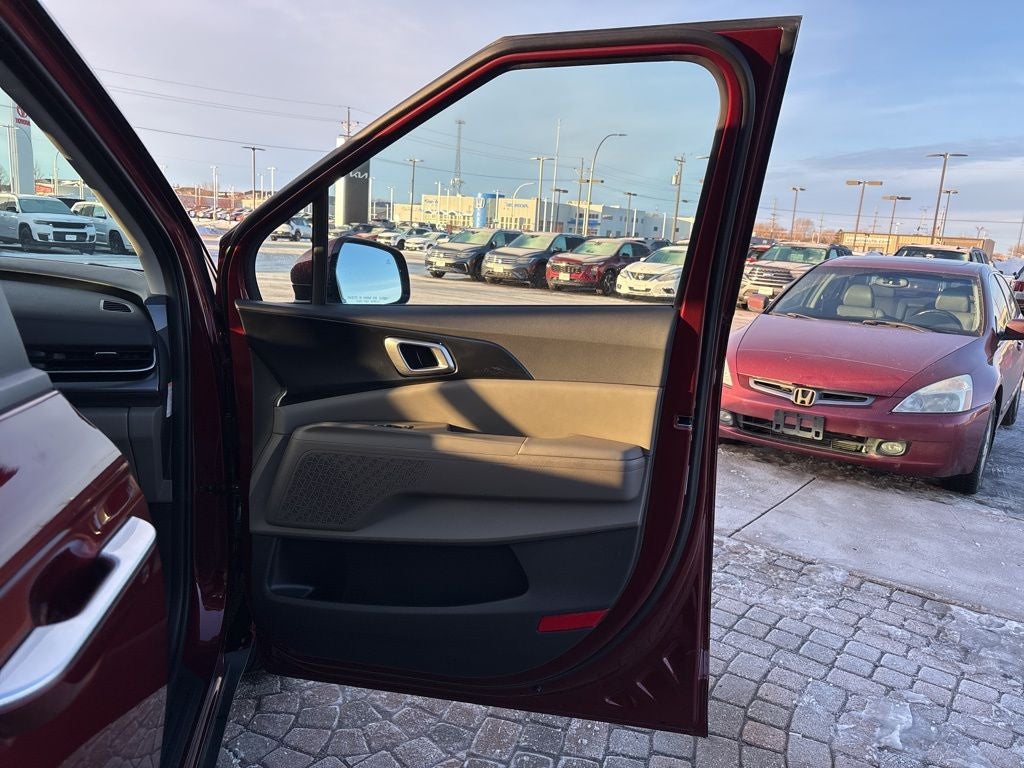 2025 Kia Carnival Hybrid LXS