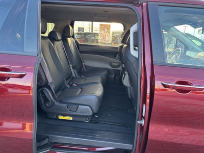 2025 Kia Carnival Hybrid LXS