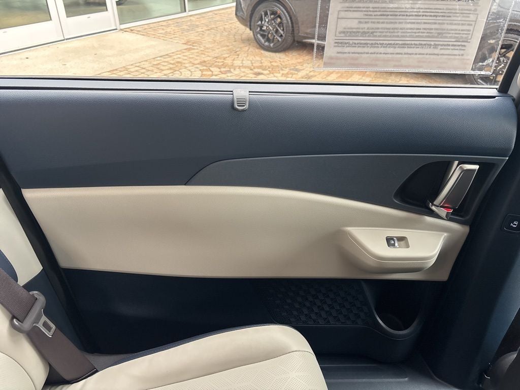 2025 Kia Carnival Hybrid EX