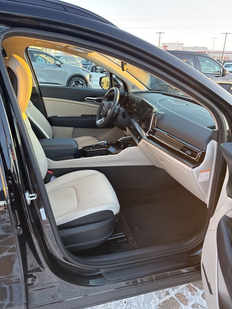 2024 Kia Sportage Hybrid EX