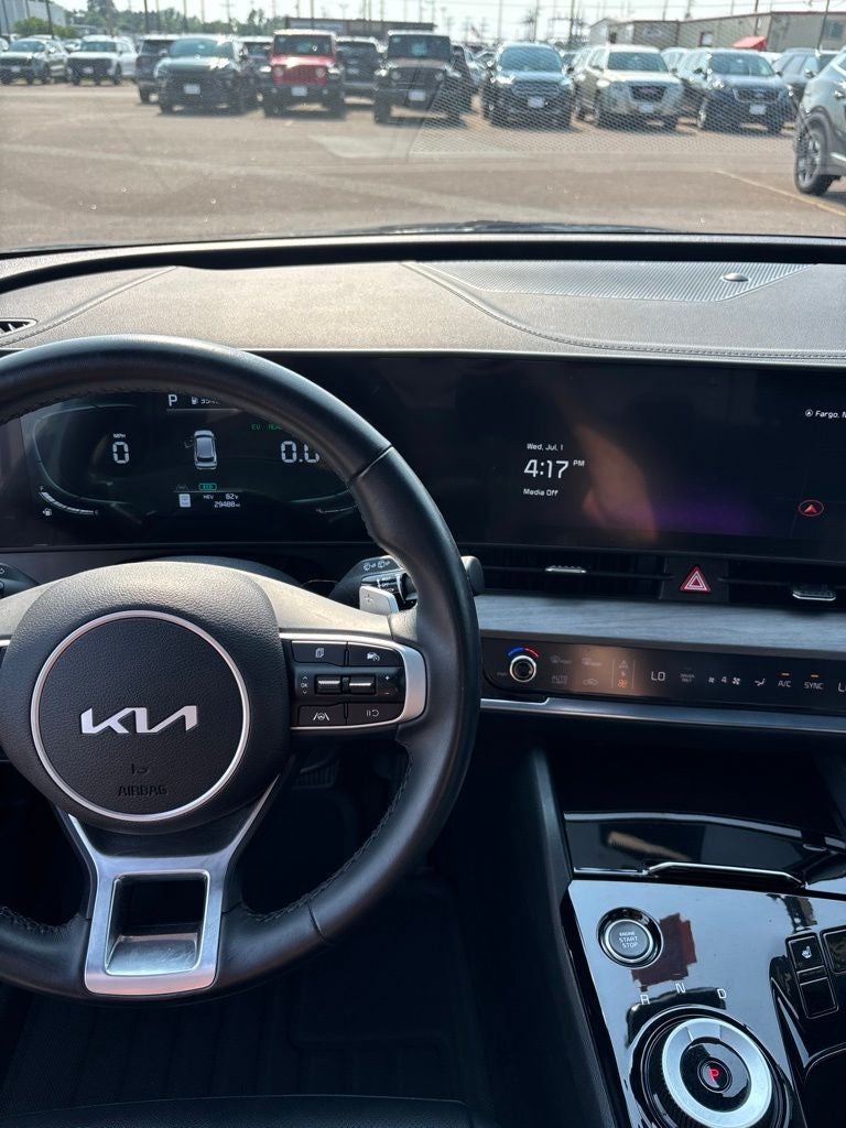 2025 Kia Sportage Plug-In Hybrid X-Line